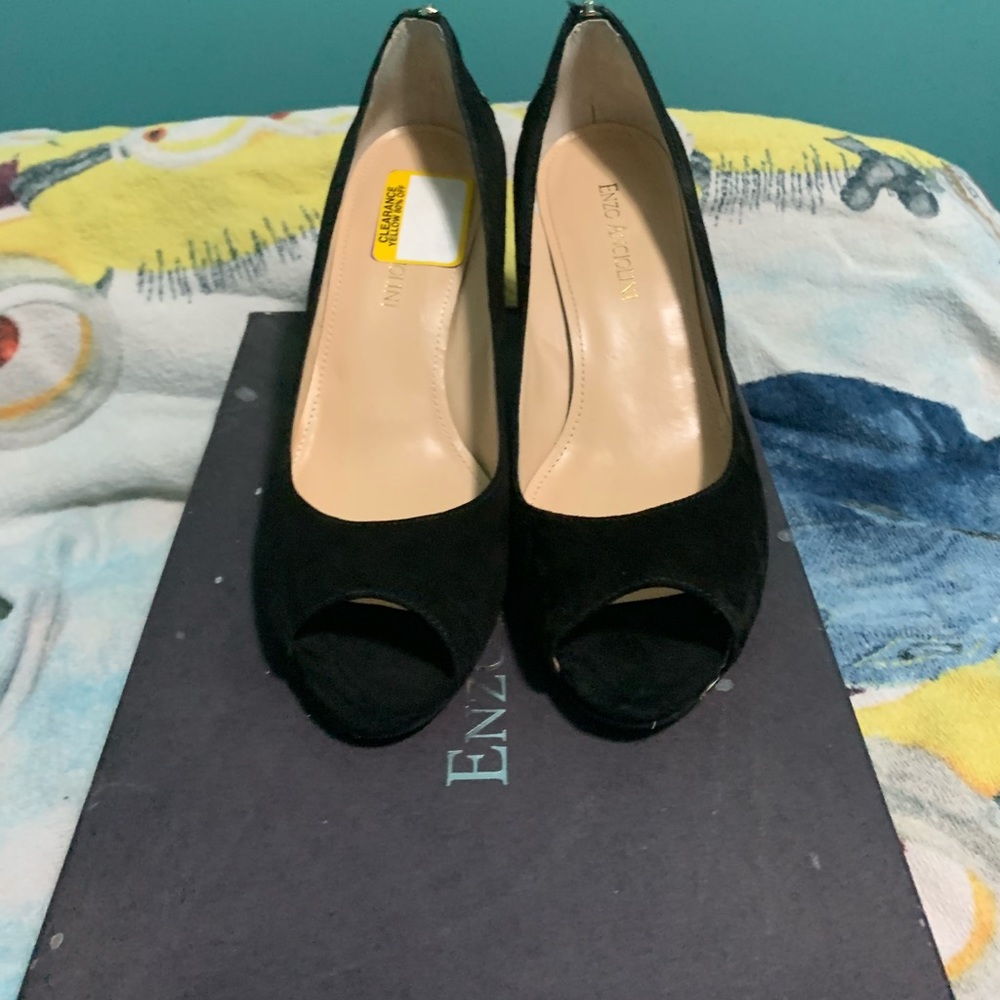 Suede wedge shoes